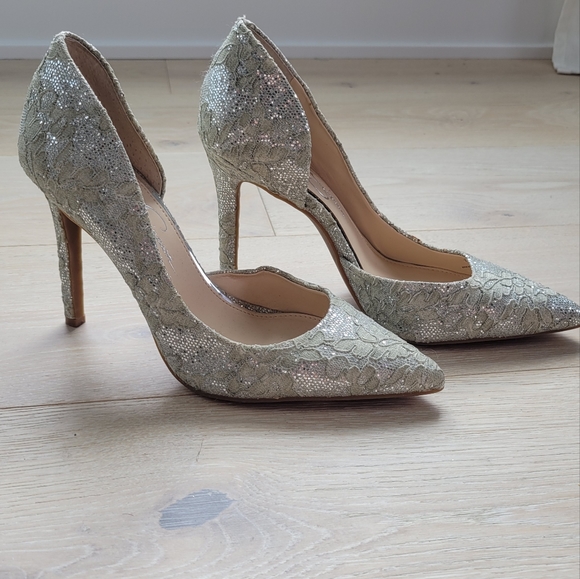 JESSICA SIMPSON | Silver Heels - Picture 5 of 10